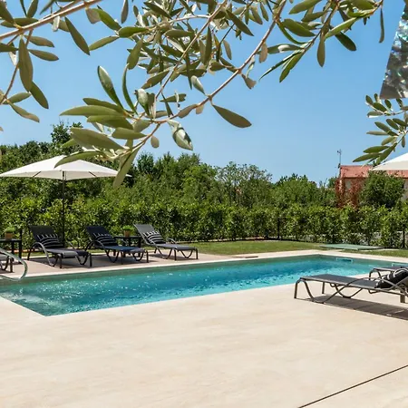 Palazzina 1 Mit Pool Und Wellness Holiday home *