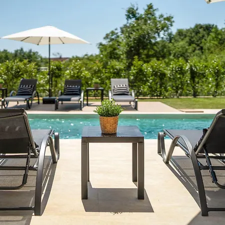 Palazzina 1 Mit Pool Und Wellness
