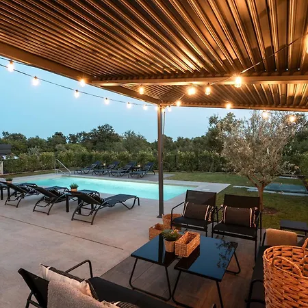 Holiday home Palazzina 1 Mit Pool Und Wellness